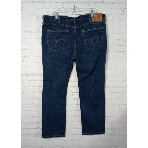 Levi's 541 Men's Jeans Size 44x32 Denim Tapered Leg Blue Jeans - Picture 2 of 11